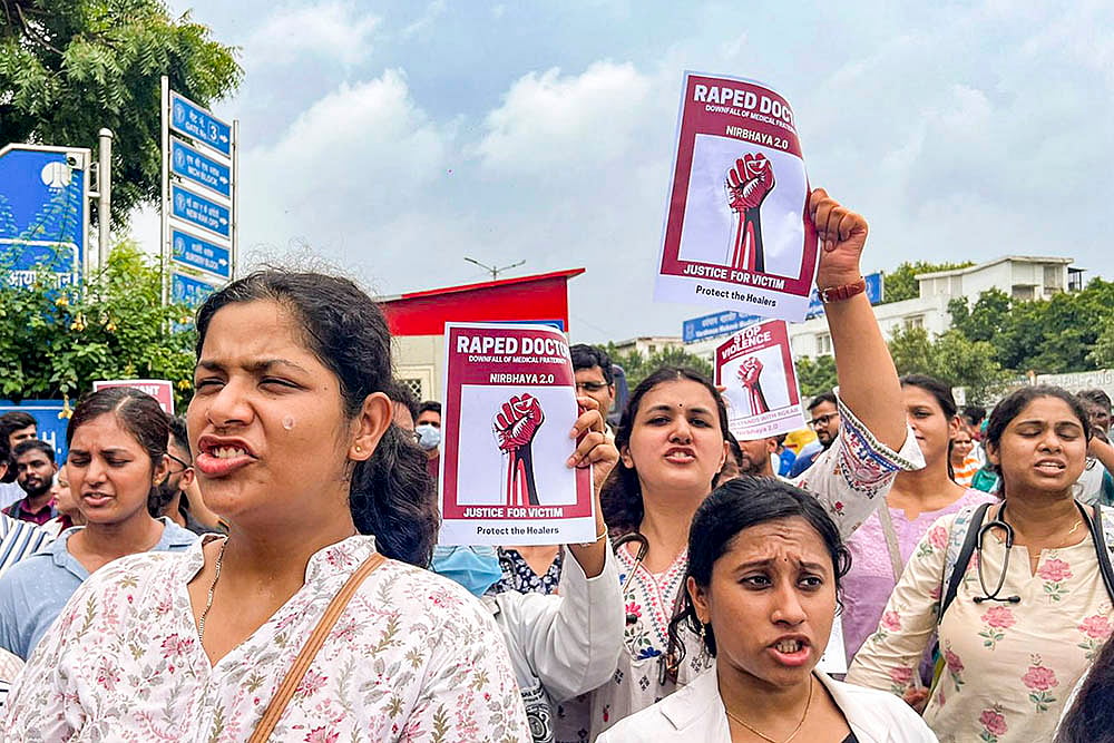 | Photo: PTI/Arun Sharma : Doctors protest near AIIMS in New Delhi